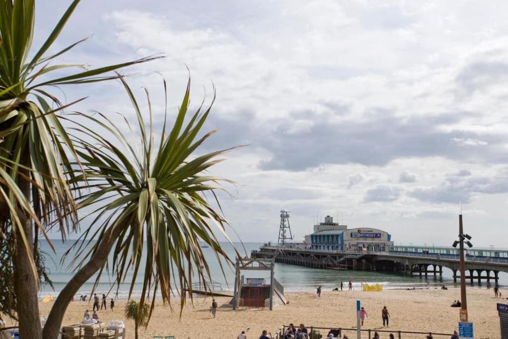 The Pad By The Beach Penthouse Apartment With Sunset And City Views Bournemouth Dış mekan fotoğraf
